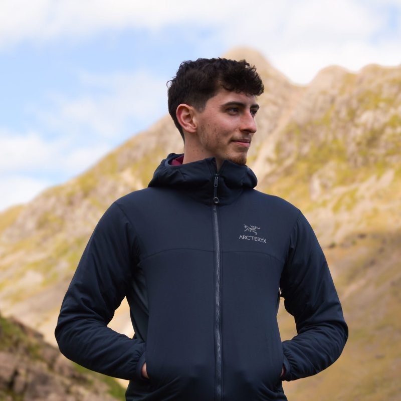 Arc'teryx Atom LT Jacket (Black / Maroon)