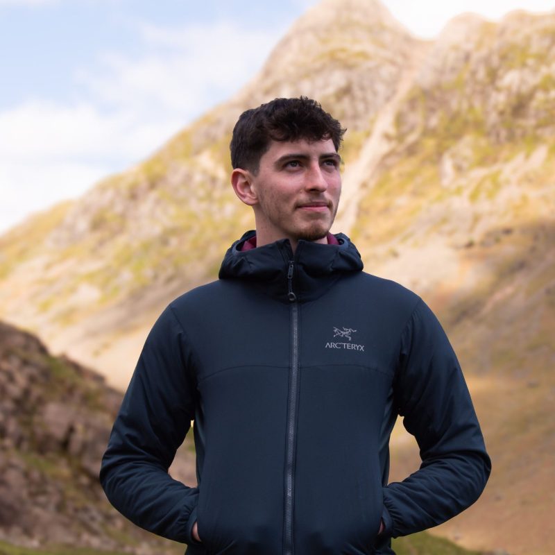 Arc'teryx Atom LT Jacket (Black / Maroon)